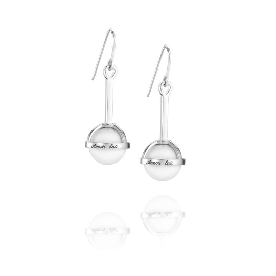 Amor Fati Globe - White Agate Örhänge Silver