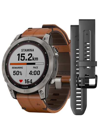 GARMIN Fenix 7 Sapphire Solar - Titan med kastanjefärgat läderarmband