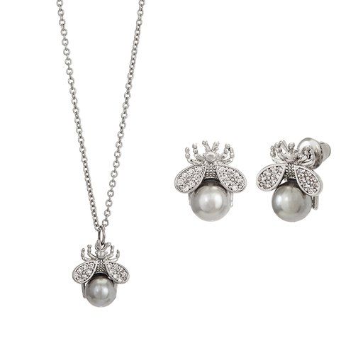Set med halsband och örhängen