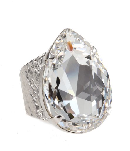 Ring Perfect Drop Crystal